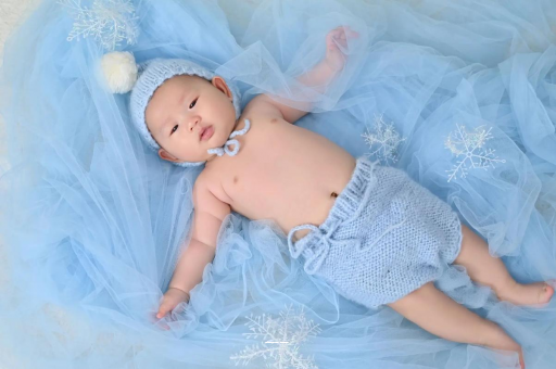 北京代生子机构包男孩宝宝打嗝是什么原因